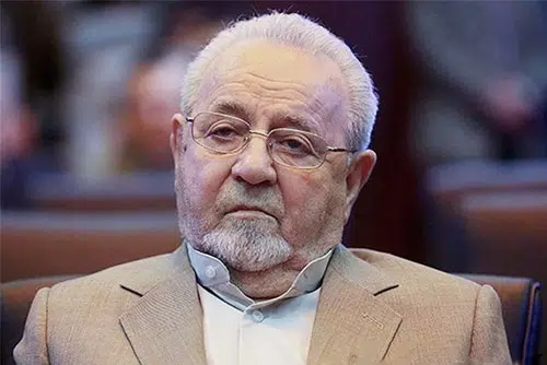 رضا نیری یکی از افراد خیر و نیکوکار در دنیا