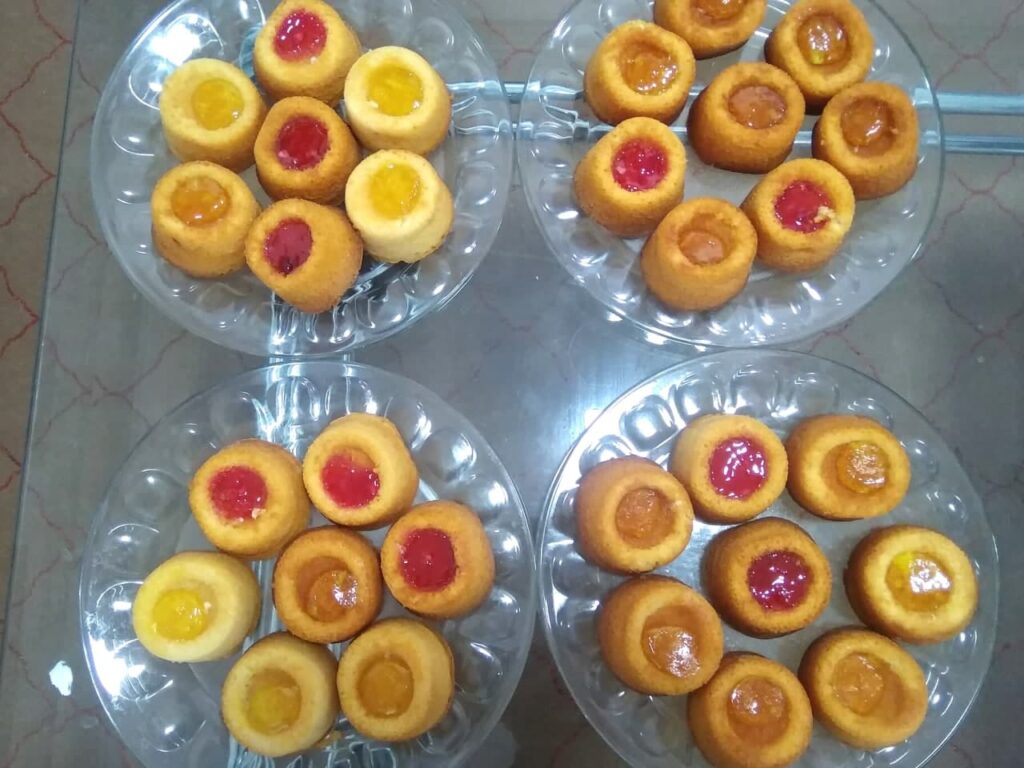 photo 2024 07 14 13 08 23 اهدا کتاب به دانش آموزان نیازمند