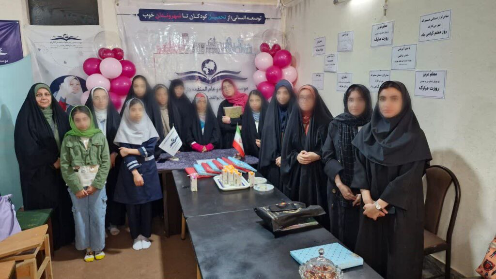 photo18511222223 برگزاری افطاری در شعب خیریه دارالاکرام