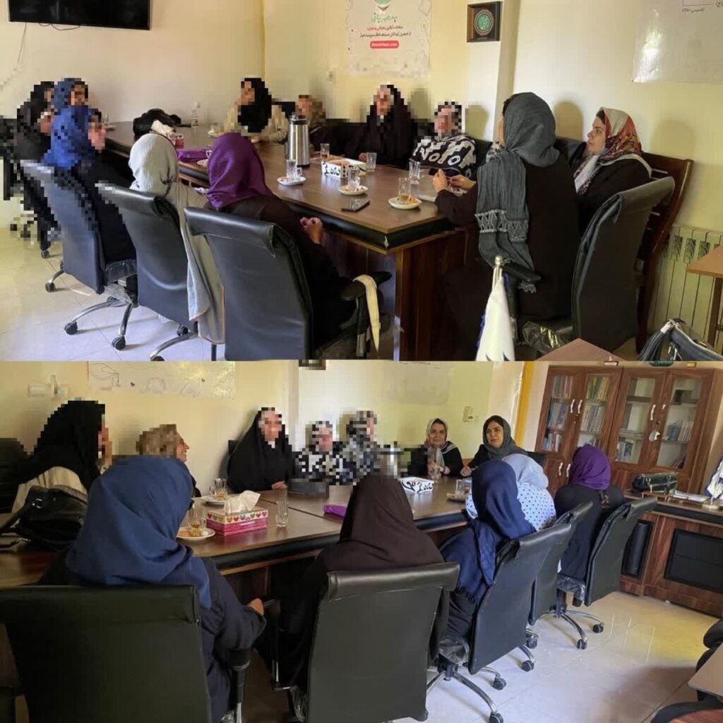 photo 2025 05 11 11 31 17مادران جلسه هم‌اندیشی مادران در راستای تعالی تربیتی فرزندان