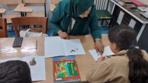 03 آغاز پنجمین فصل کارگاه‌های کتاب‌خوانی «باغ بیدار» در تابستان ۱۴۰۴