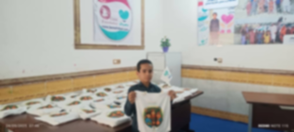 20251116 081739 توزیع بستههای لوازمتحریر و کوله مدرسه میان دانشآموزان دارالاکرام خاش