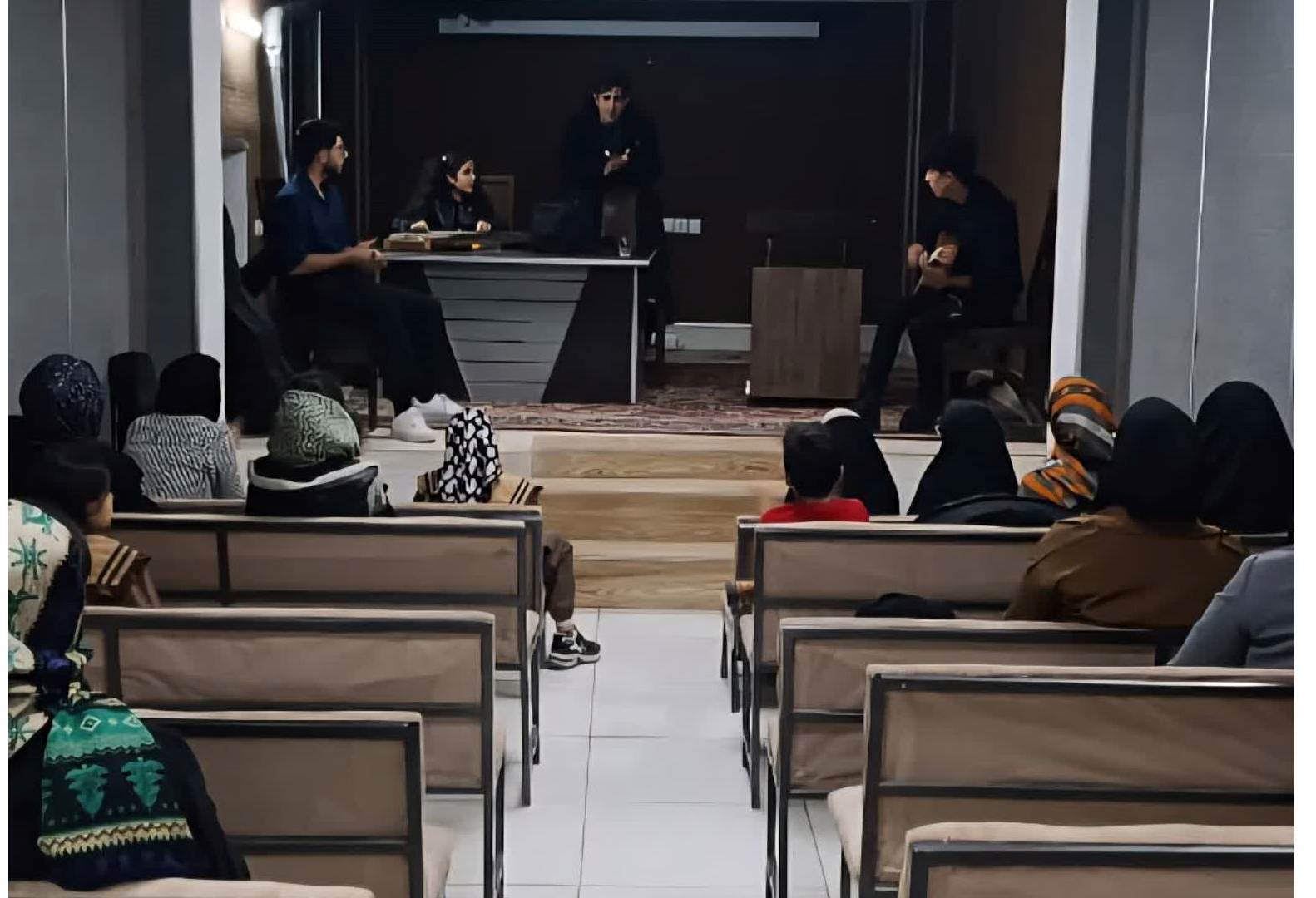 photo23087647580 1 برگزاری کلاس‌های آموزشی موسیقی در دارالاکرام نجف‌آباد