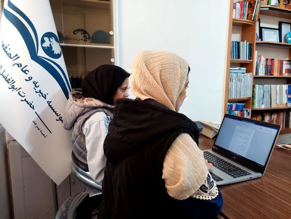 فهیمه جمع آوری فطریه به نفع دانش آموزان فاقد سرپرست موثر