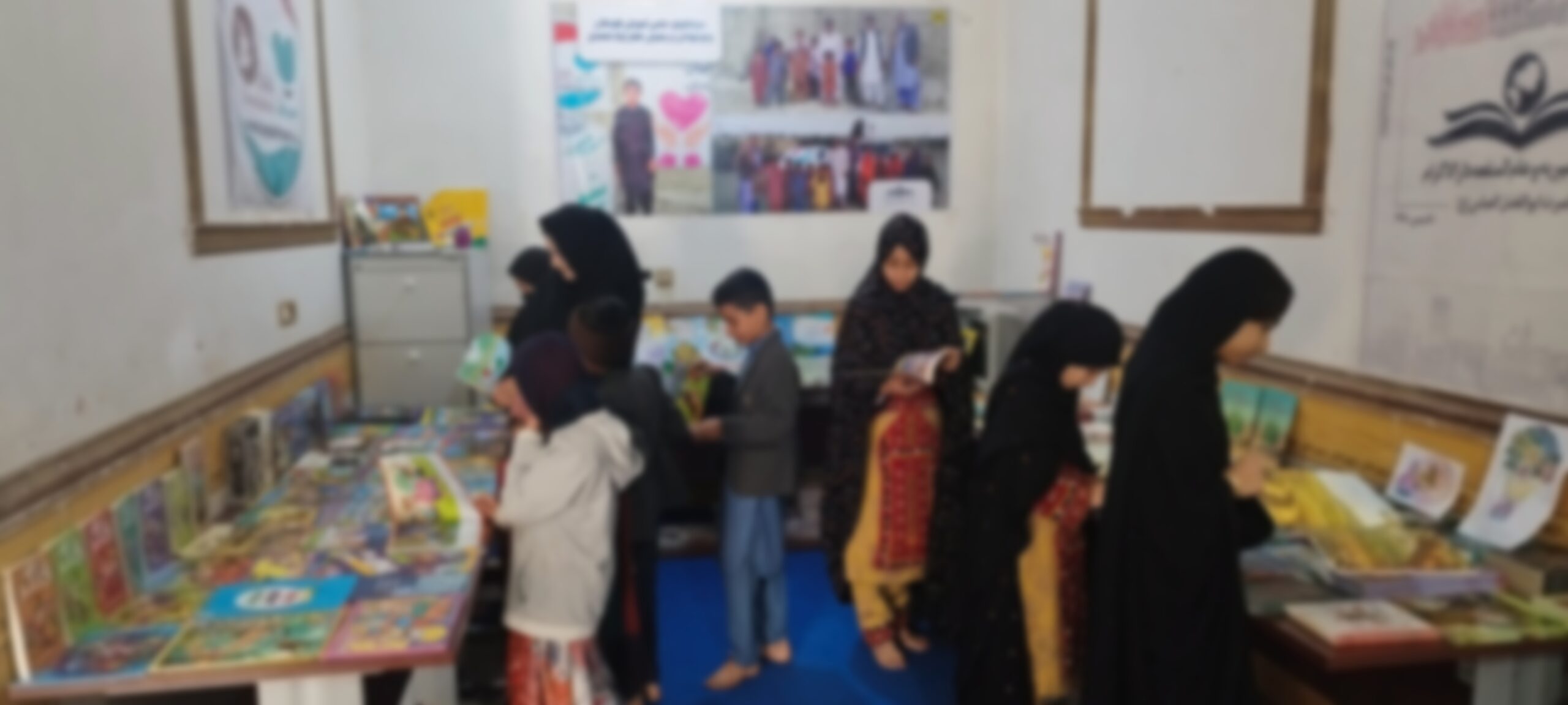 ۲۰۲۶۰۱۰۸ ۱۹۰۵۱۰ scaled استقبال دانشآموزان از کتابخانه باغ بیدار دارالاکرام خاش